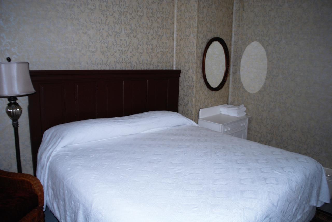 The Historic Park Hotel 普廷贝 外观 照片